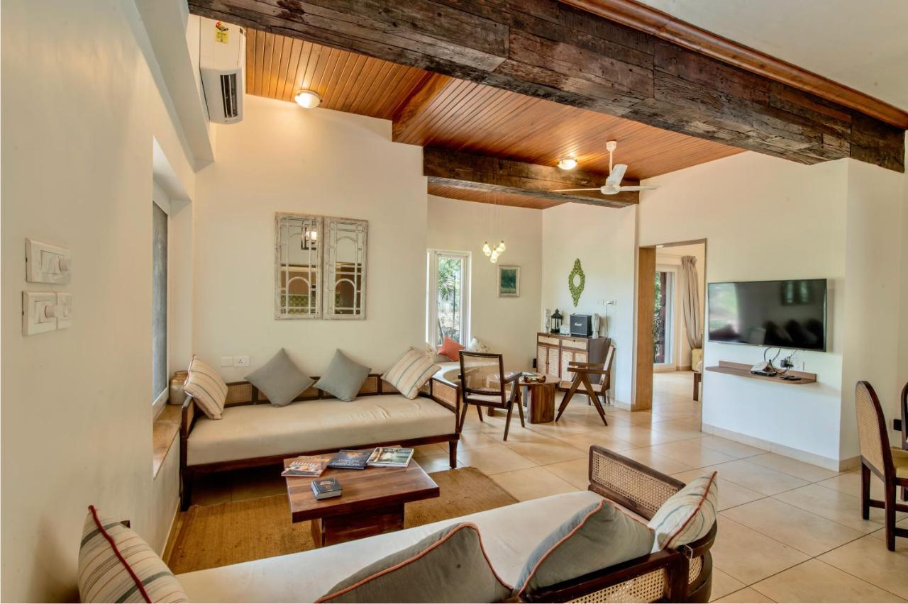Saffronstays Boulevard Rockhouse - Pool Villa With Amazing Nature Views Lonavala Bagian luar foto