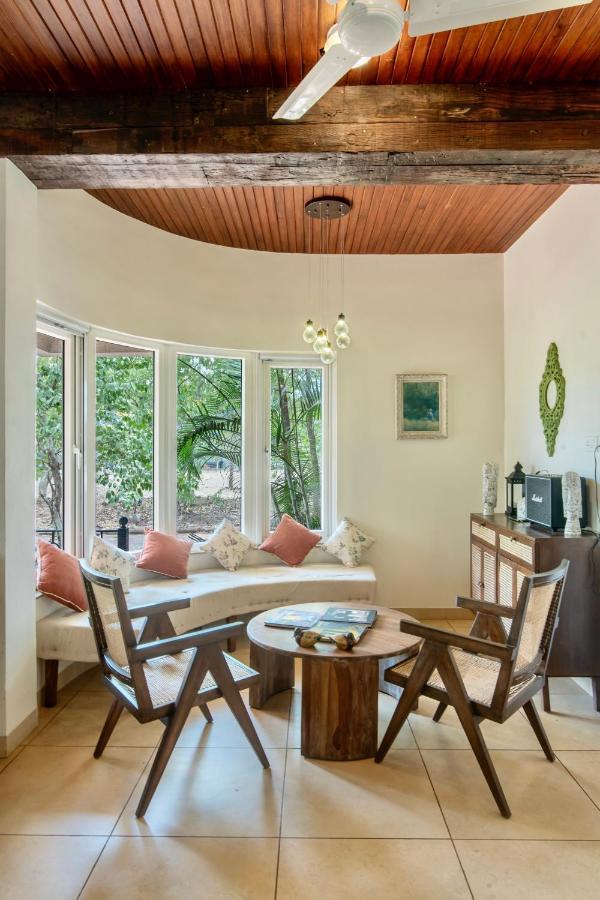 Saffronstays Boulevard Rockhouse - Pool Villa With Amazing Nature Views Lonavala Bagian luar foto